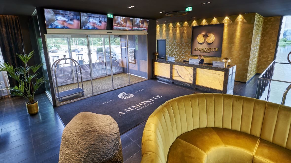 Coral Pro-Fit Quattro loose lay tiles