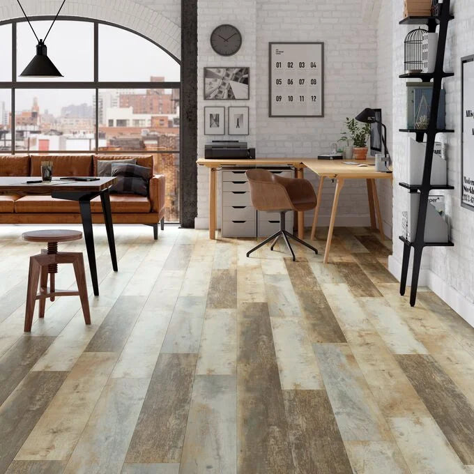 Expona Design PUR Reclaimed Inked Oak 9051
