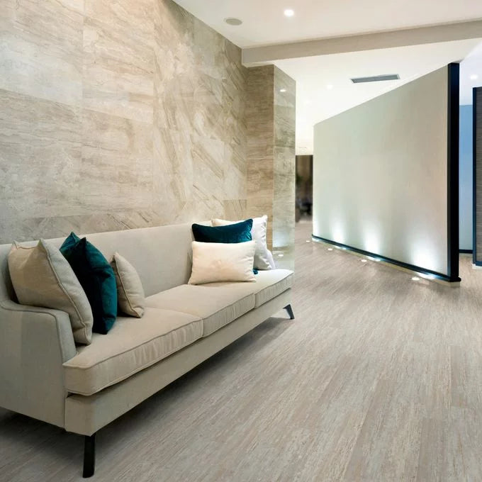 Expona Commercial PUR Beige Varnished Wood 4069