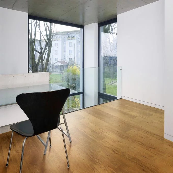 Expona Commercial PUR Saffron Oak 4057