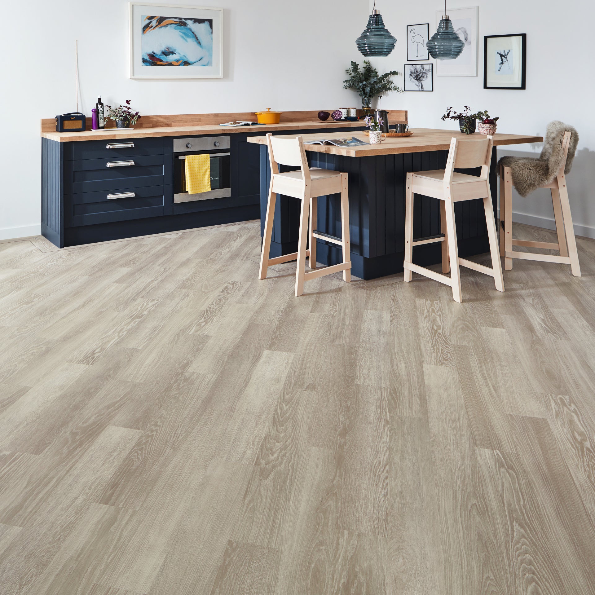 Karndean Knight Tile Grey Limed Oak KP138 Vinyl Flooring