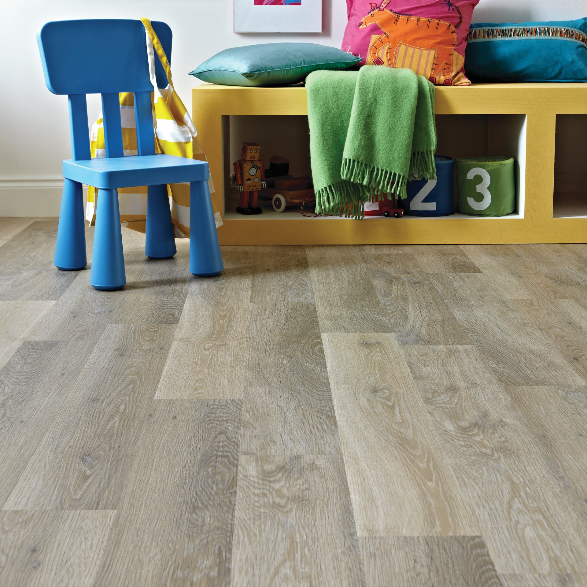 Karndean Knight Tile Lime Washed Oak KP99 Vinyl Flooring
