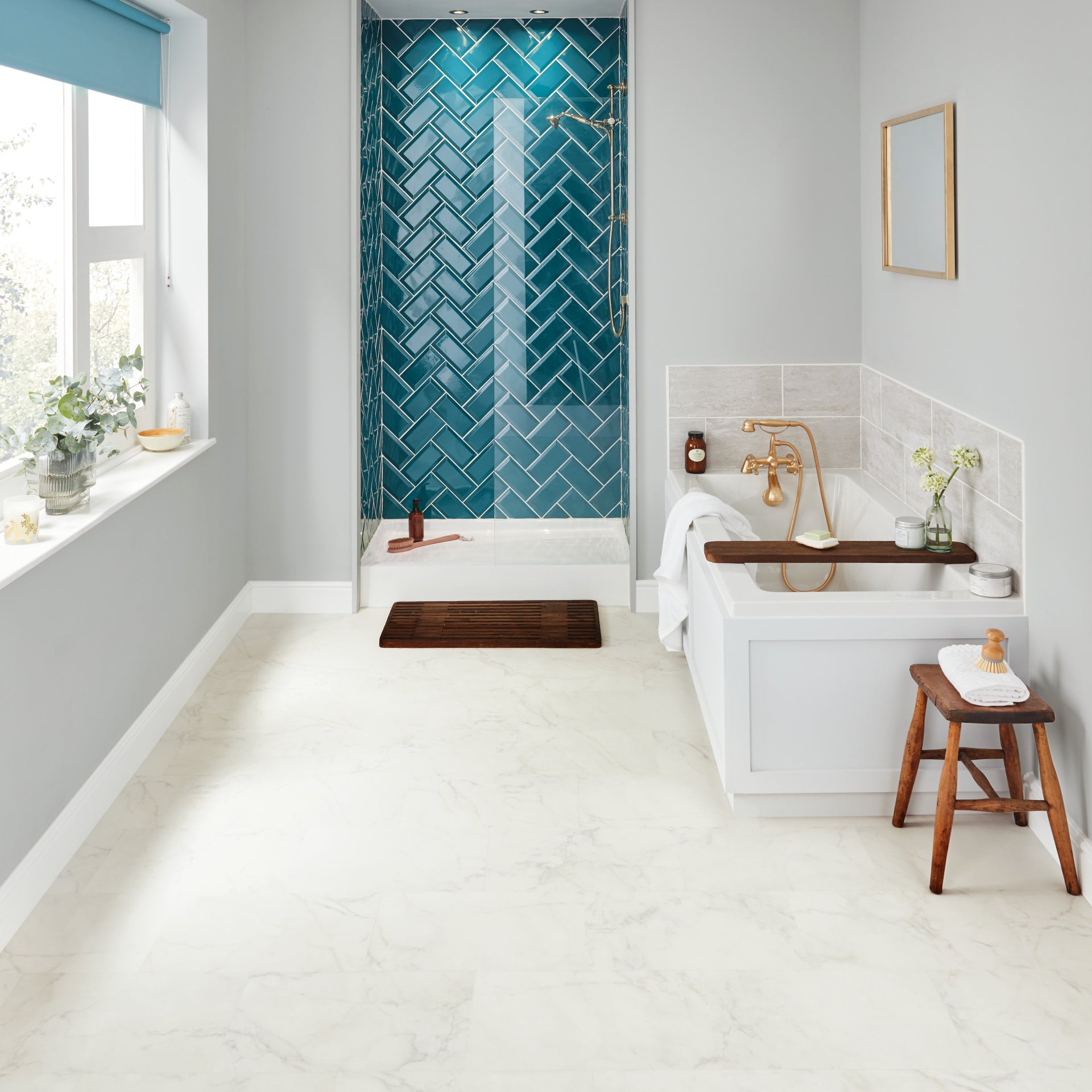Karndean Knight Tile Frosted Marble ST26 Vinyl Flooring