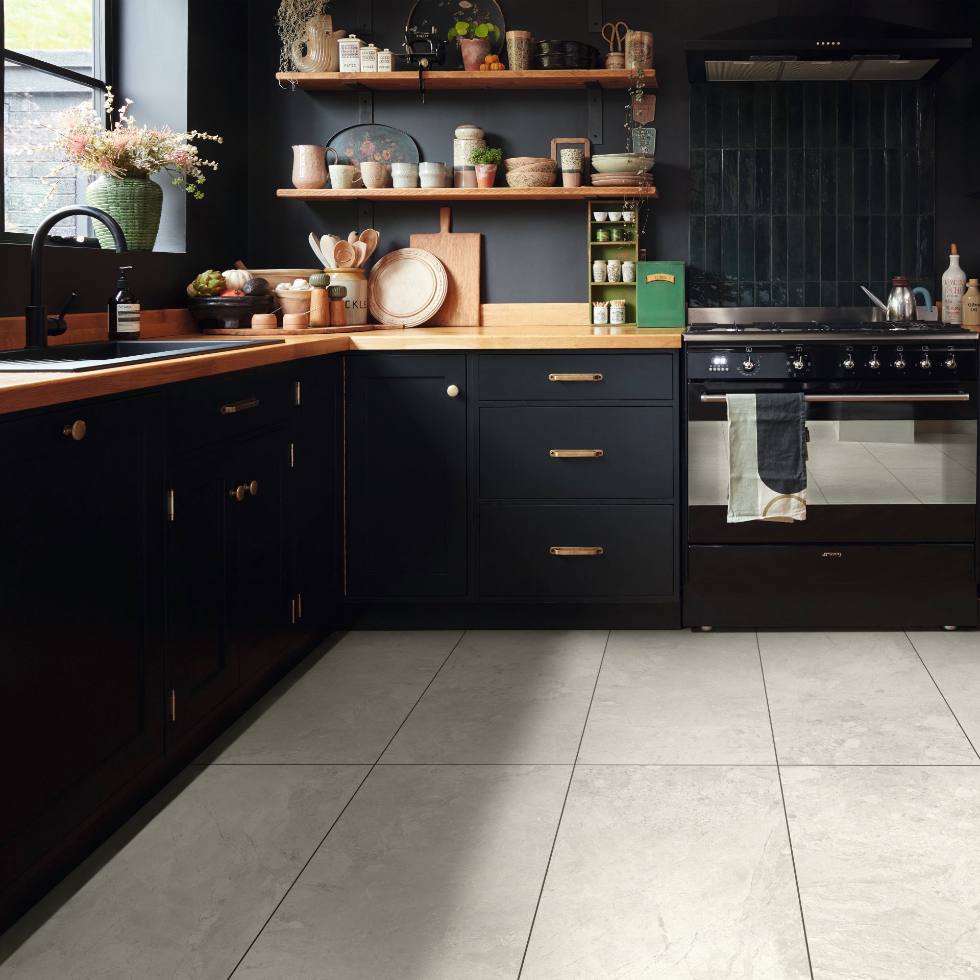 Karndean Van Gogh Bianco Breccia Marble VGT3021 Vinyl Flooring