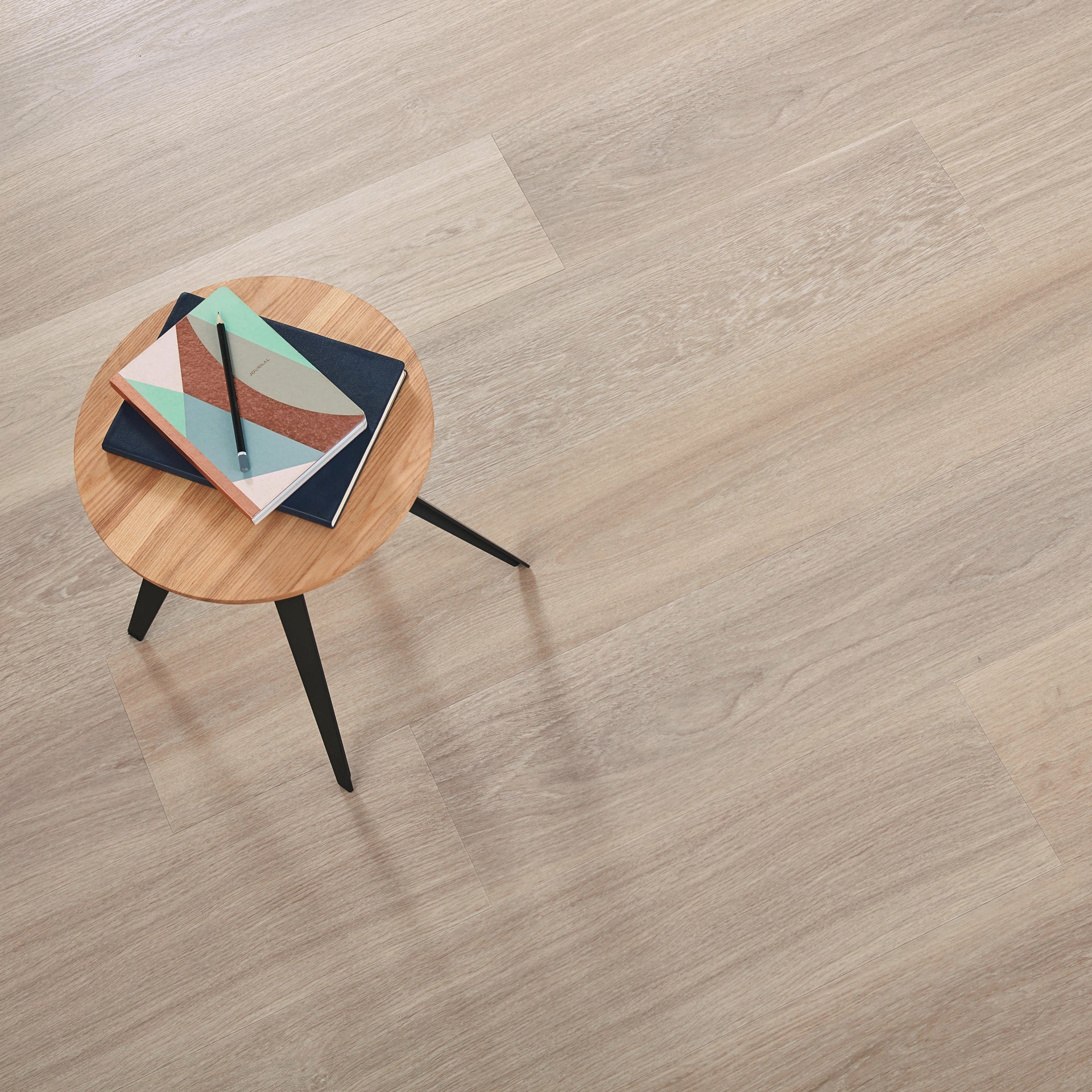 Karndean Van Gogh Neutral Brushed Oak VGW126T Vinyl Flooring