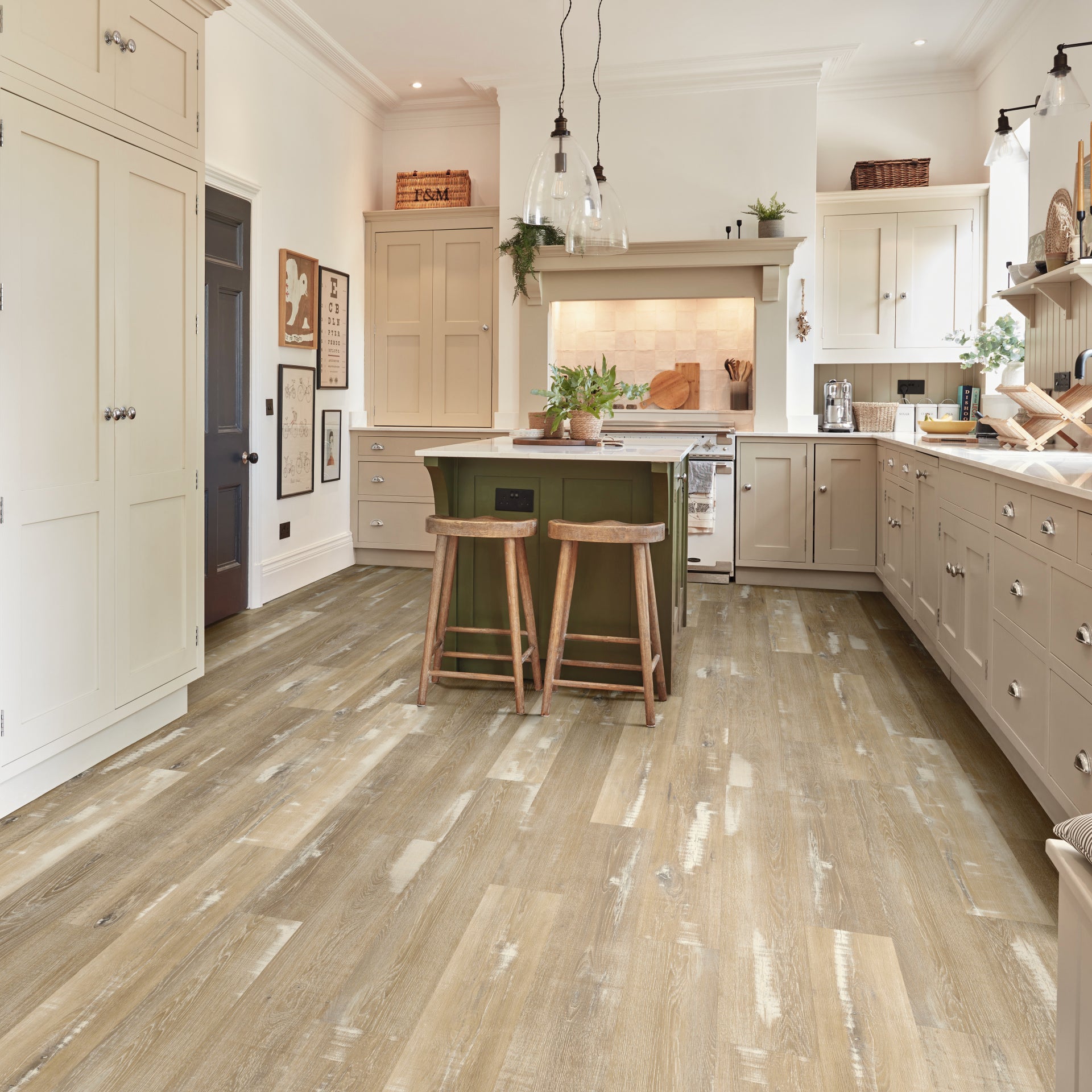 Karndean Van Gogh Blond Farmhouse Oak VGW136T Vinyl Flooring