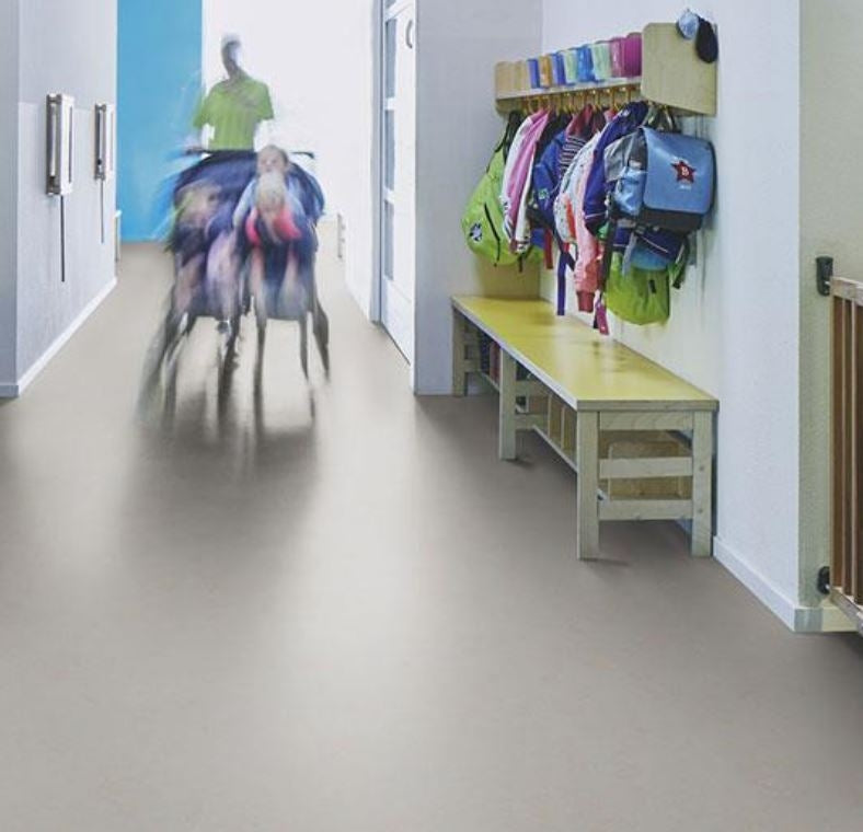 Forbo Marmoleum Concrete 370635 beton - Contract Flooring