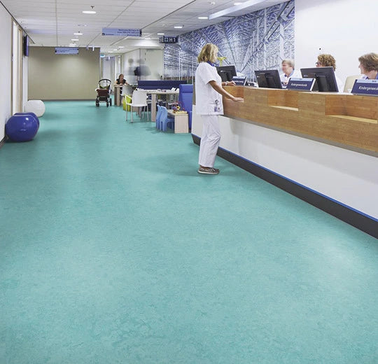 Forbo Marmoleum Marbled 3267 aqua