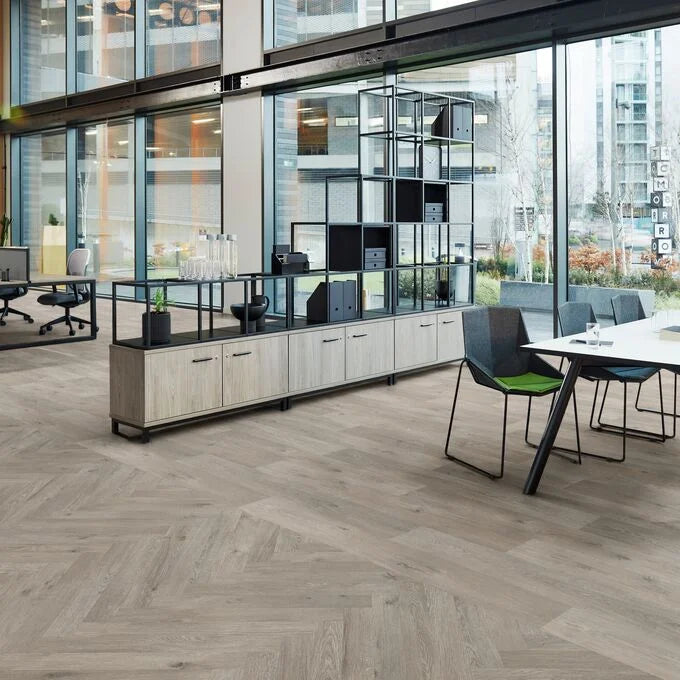 Expona Flow PUR Upland Oak Parquet 9679