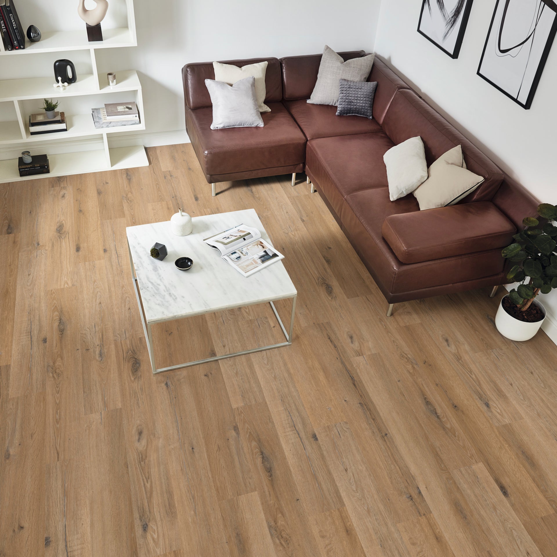 Karndean Knight Tile Natural Character Oak KP145 Vinyl Flooring