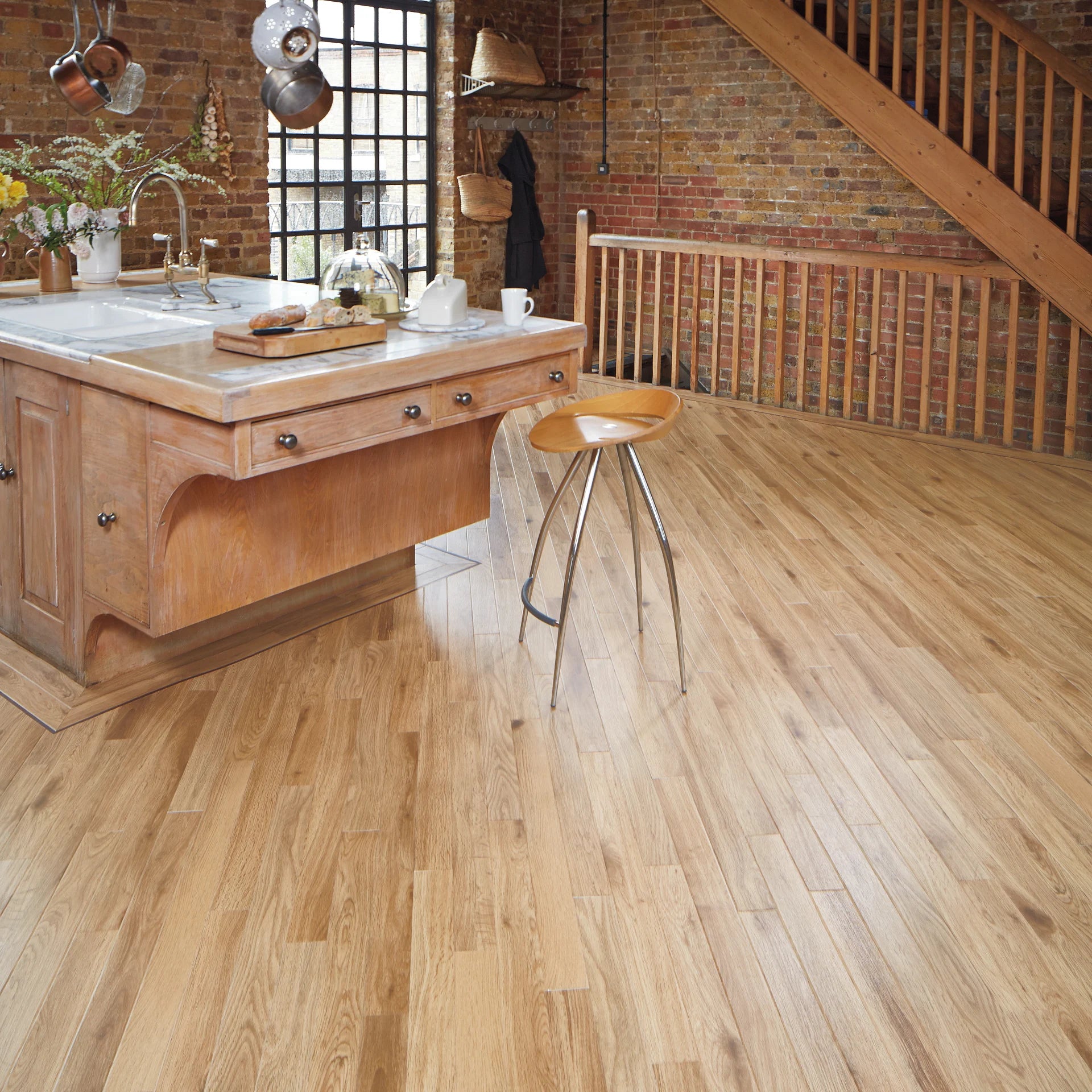 Karndean Da Vinci Natural Oak RP102 Vinyl Flooring Contract Flooring