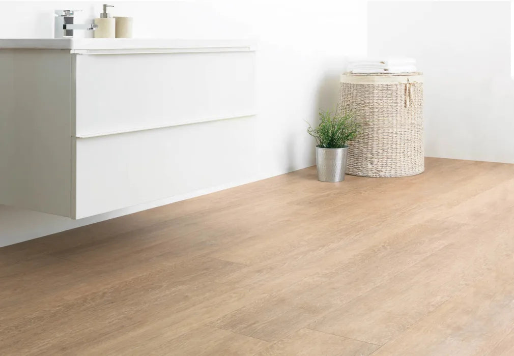 Amtico Click Smart Treated Oak SB5W3011