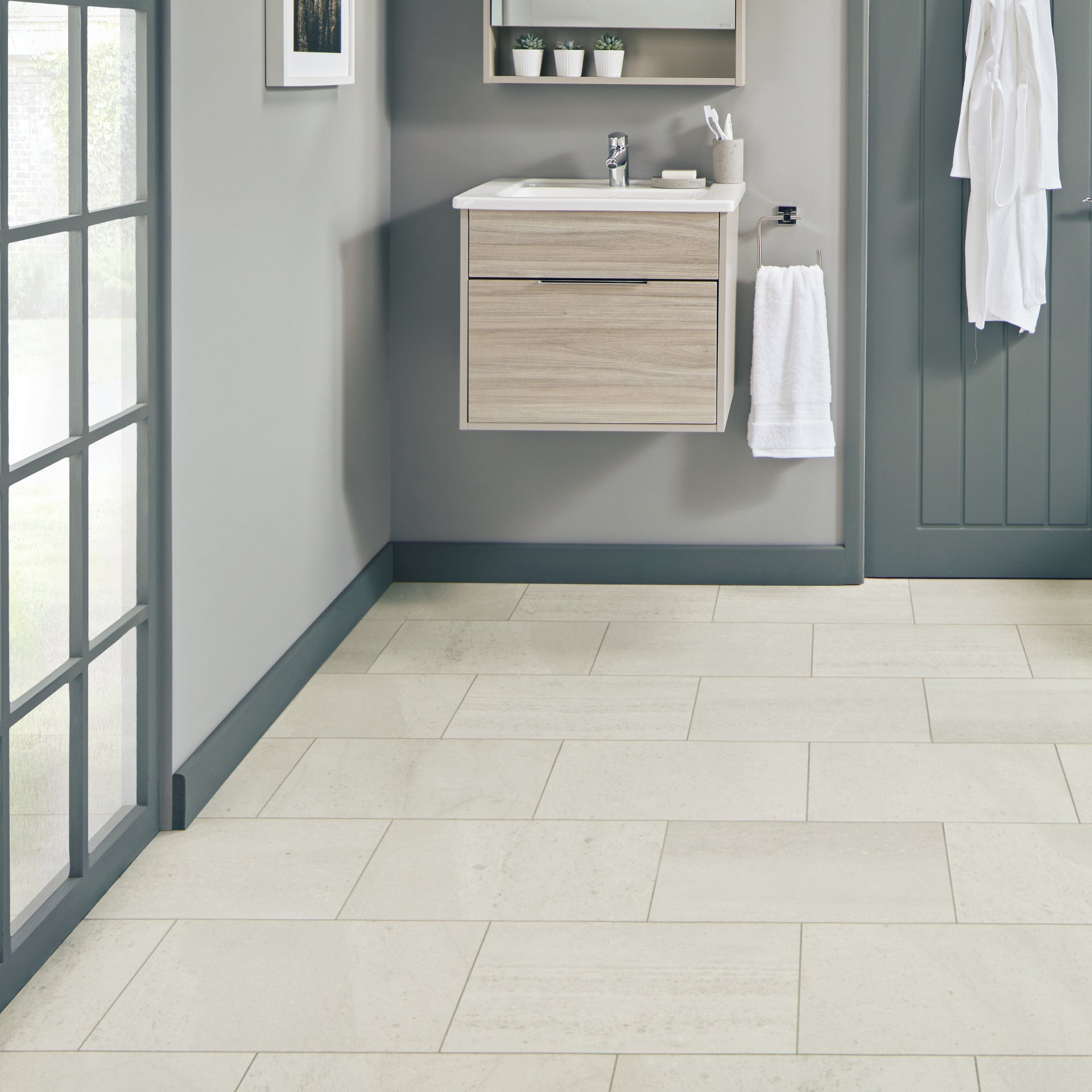 Karndean Knight Tile Honed Oyster Slate ST17 Vinyl Flooring