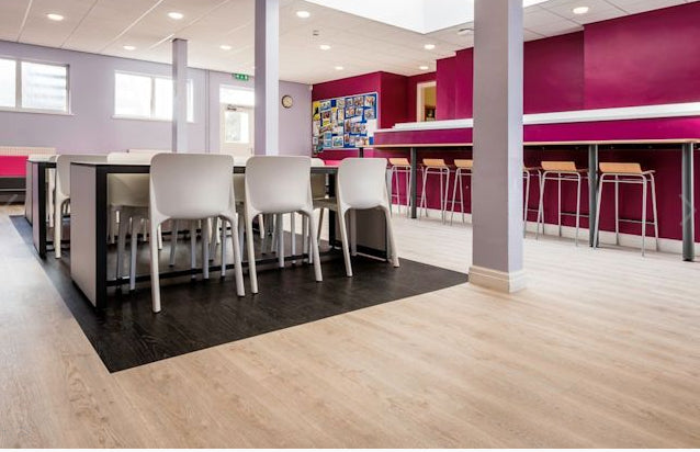 Affinity255 PUR Champagne Oak 9874 - Contract Flooring