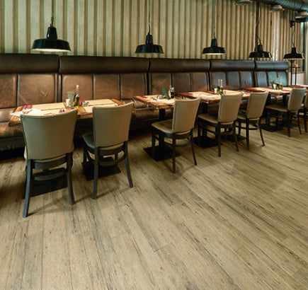 Expona Bevel Line Wood PUR Rich Native Oak 2814 - Contract Flooring
