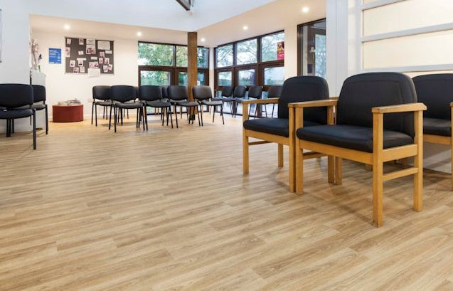 Polysafe Wood FX Acoustix Silver Oak 3352 - Contract Flooring